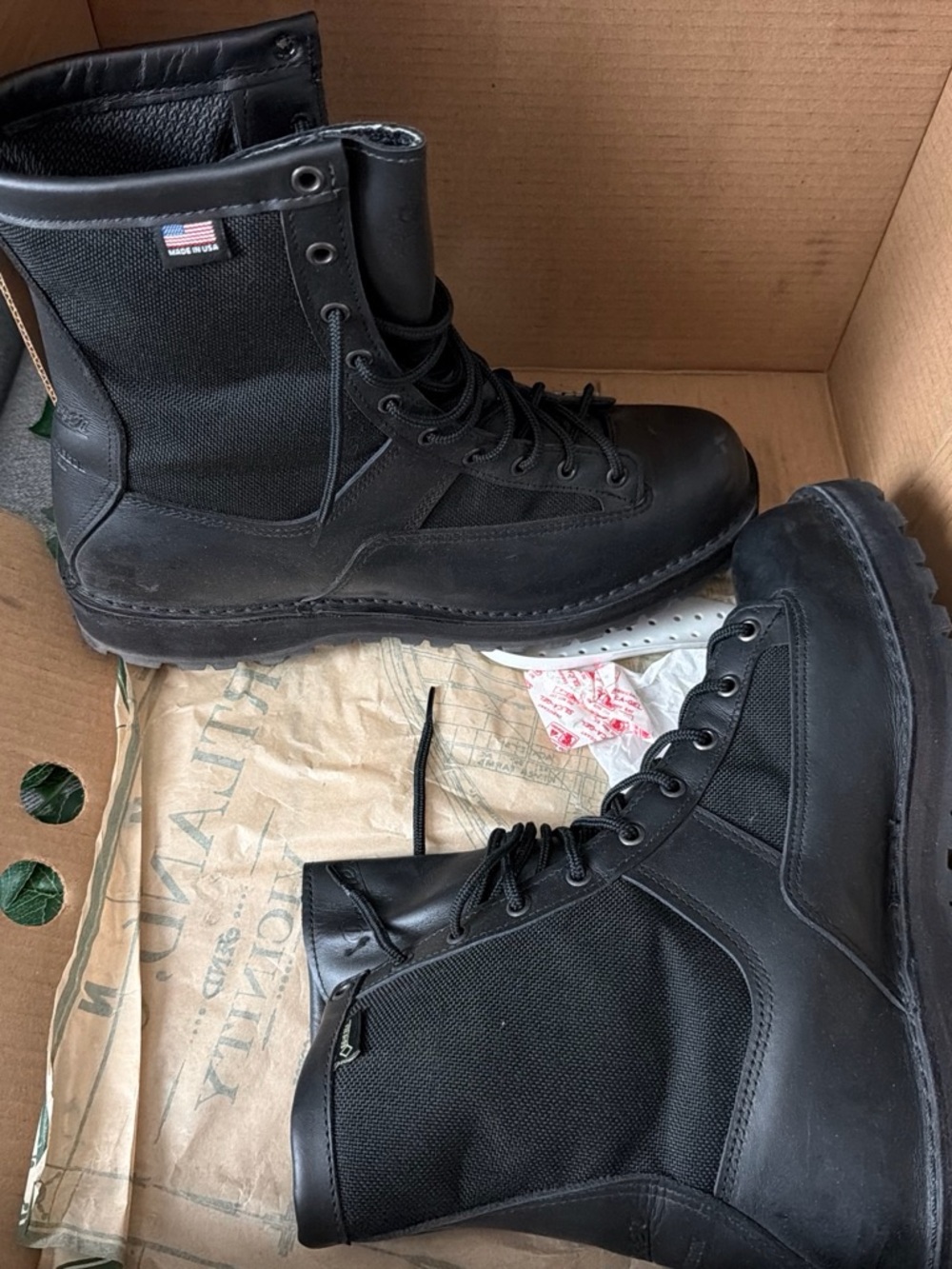Men's Black Tactical Lace-Up Boots